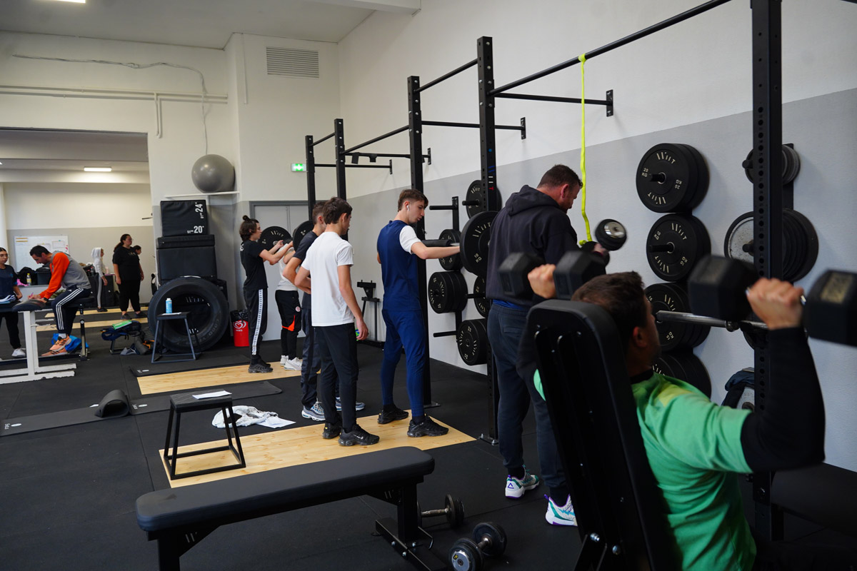 UNIVERS CRÉATIFS  Salle de sport, Salle de sport maison, Sport