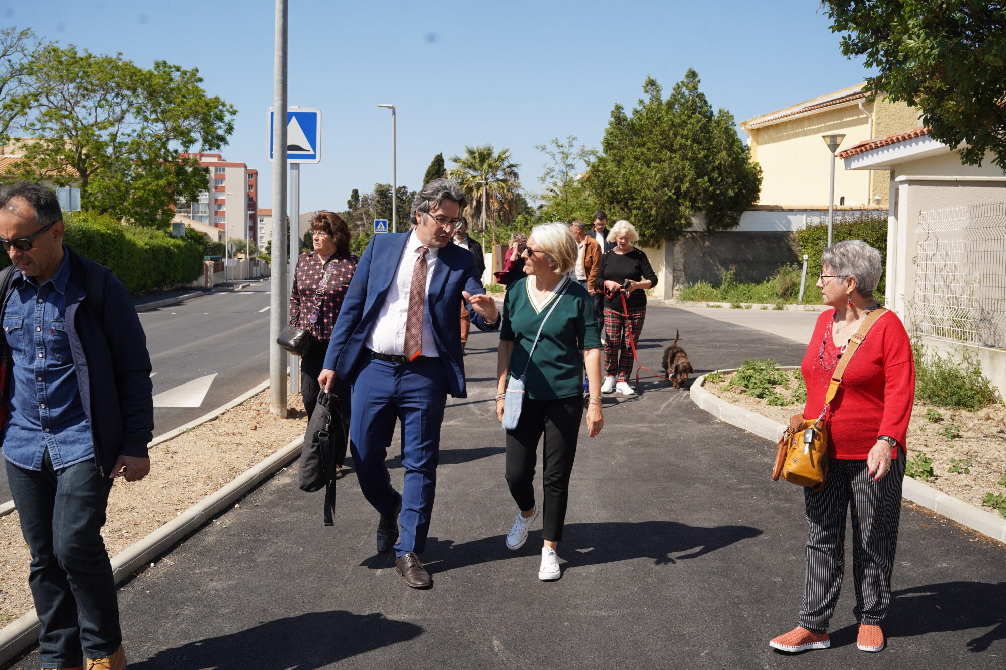 250429_VISITE_MAIRE_RUE_DES_LIERLES_AGENT_RIVERAINS_DELEMOTTE (23)