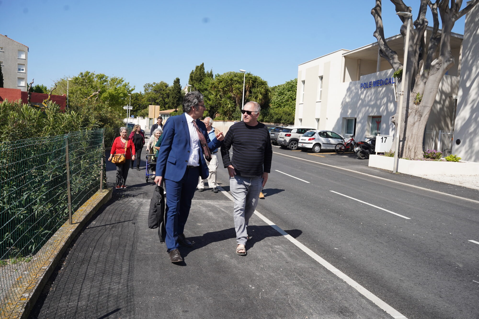 250429_VISITE_MAIRE_RUE_DES_LIERLES_AGENT_RIVERAINS_DELEMOTTE (6)