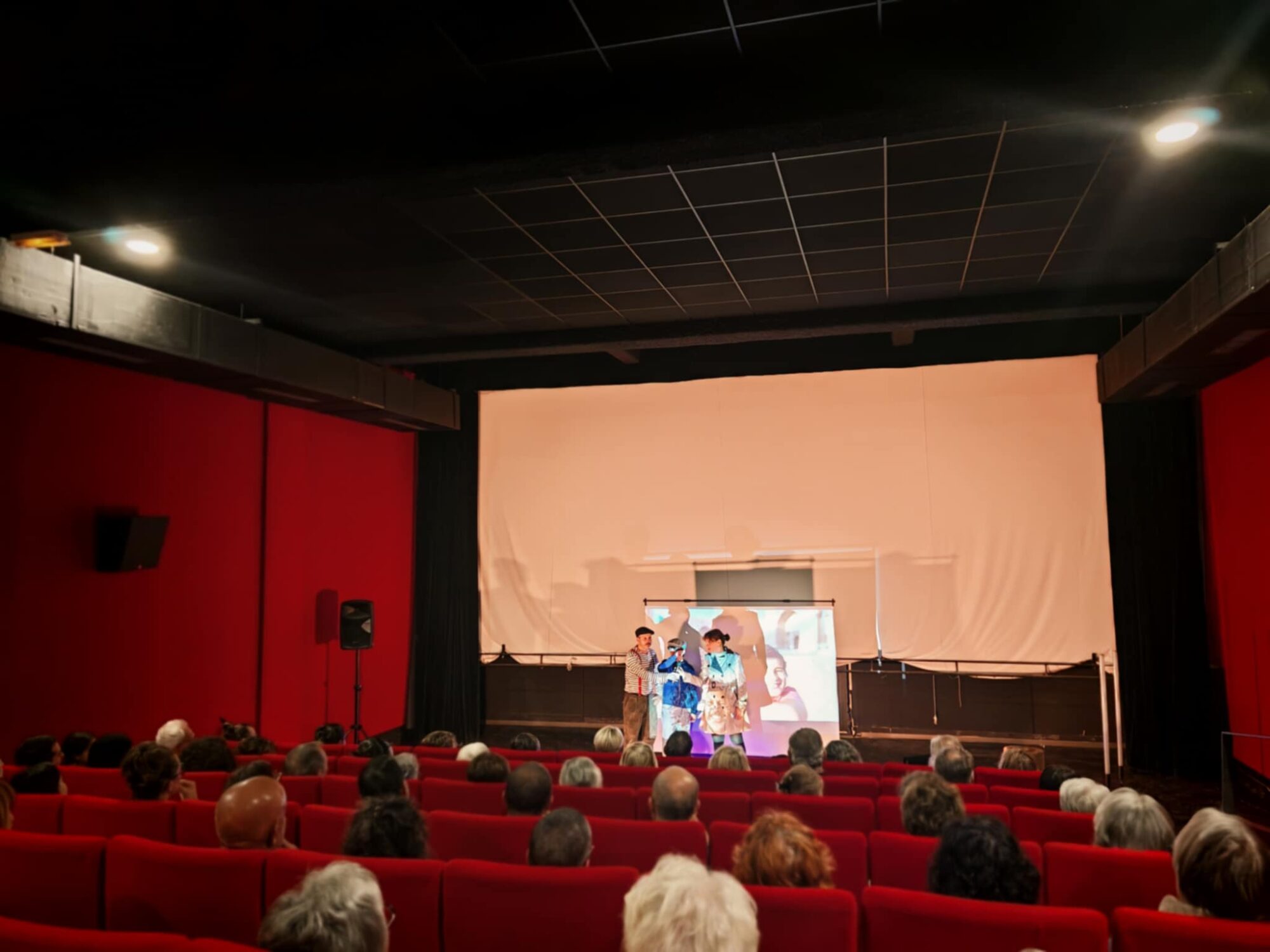 563e19ed-6e21-49a3-b835-6f7b75aa3203