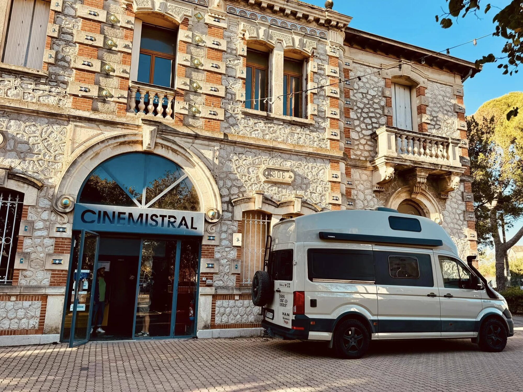 574579363_10240245841223651_6591385336615381177_n