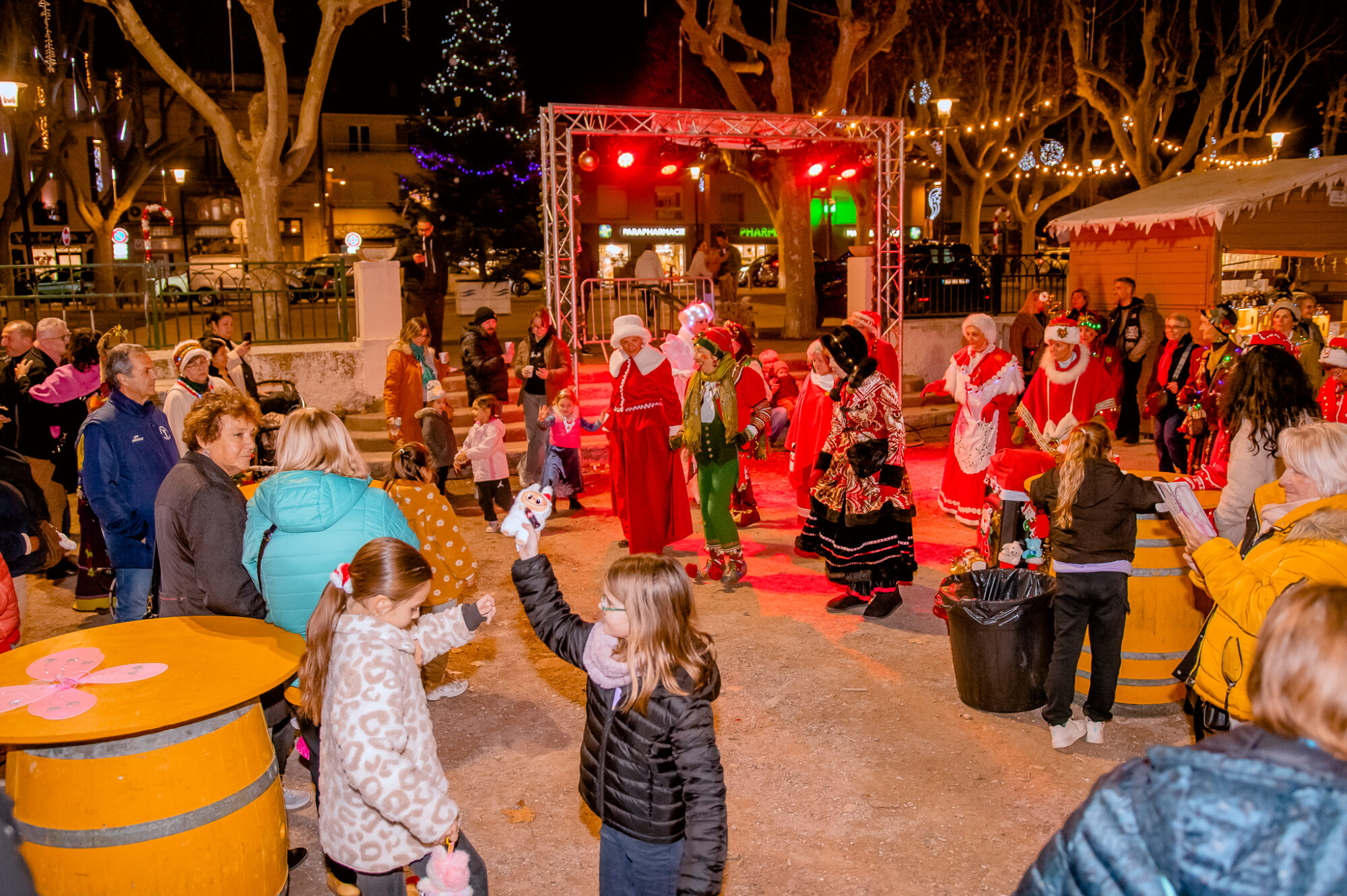 12_12_25_VILLAGE_DE_NOEL_LA_PEYRADE_MOLINA-05