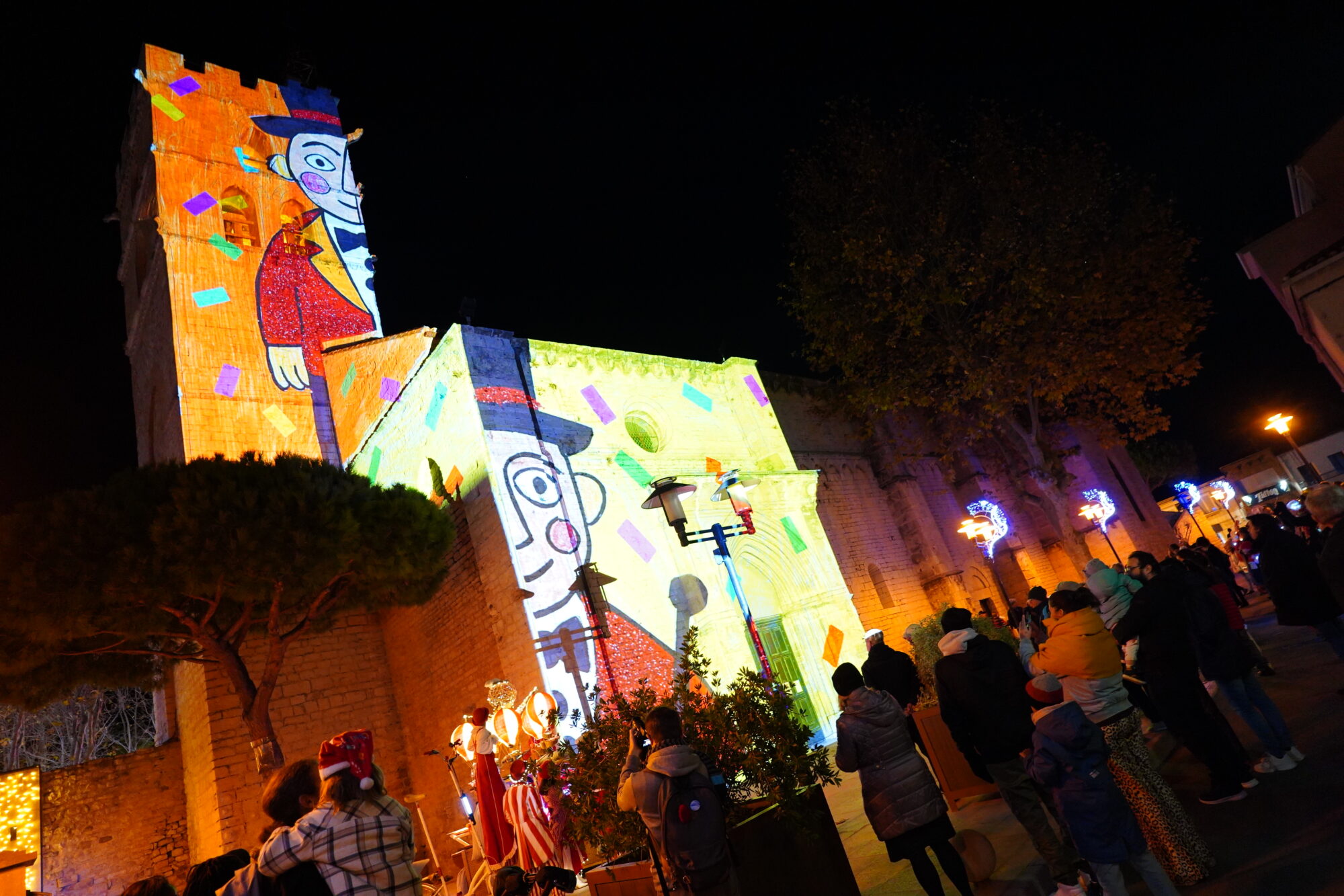 251127_OUVERTURE_FETE_FIN_ANNEE_DEFILE_BODEGA_ELU_NOEL_DELEMOTTE (91)