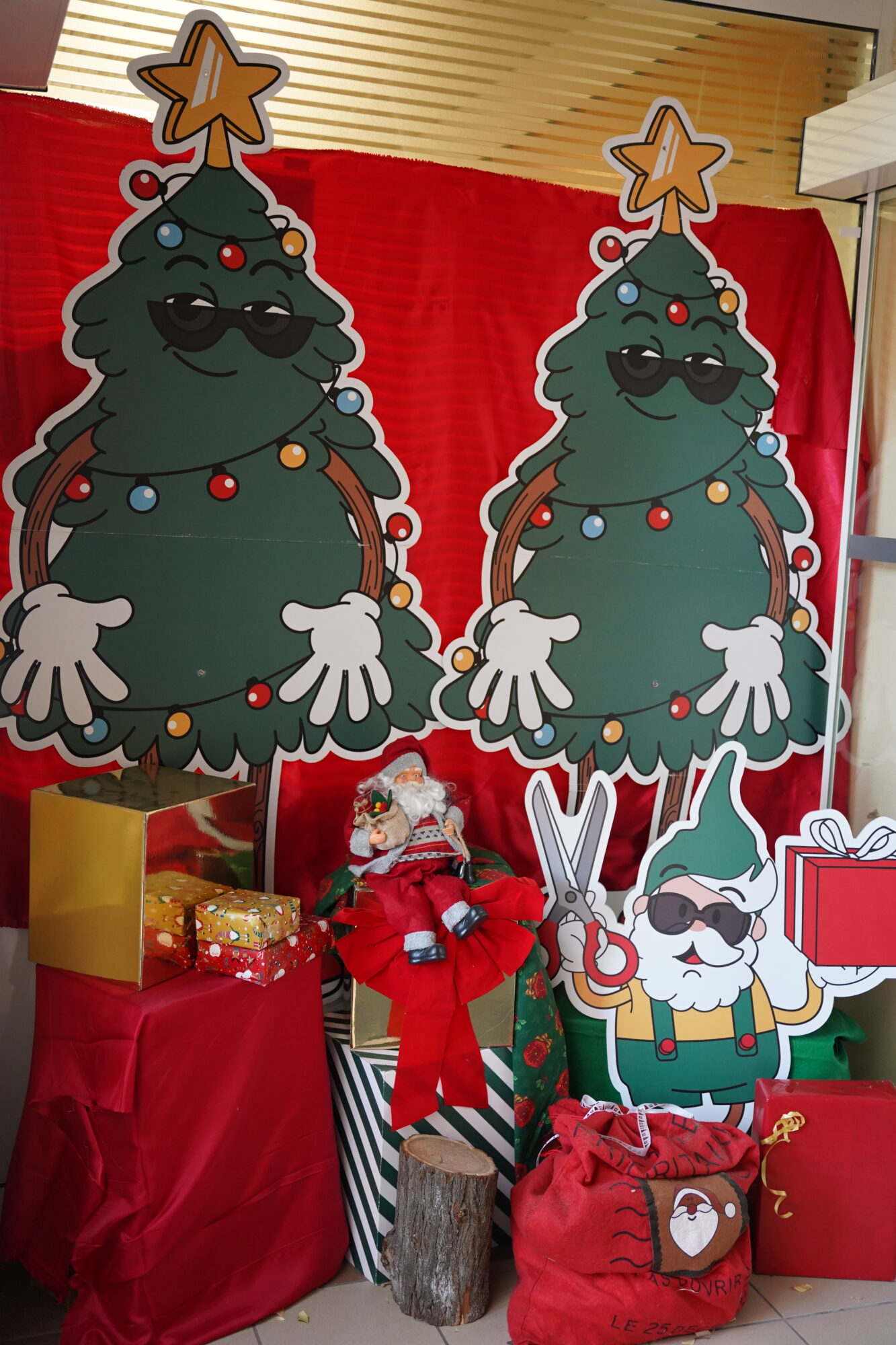 251206_MARCHE_NOEL_EHPAD_ST-JACQUES_TRIGANO59