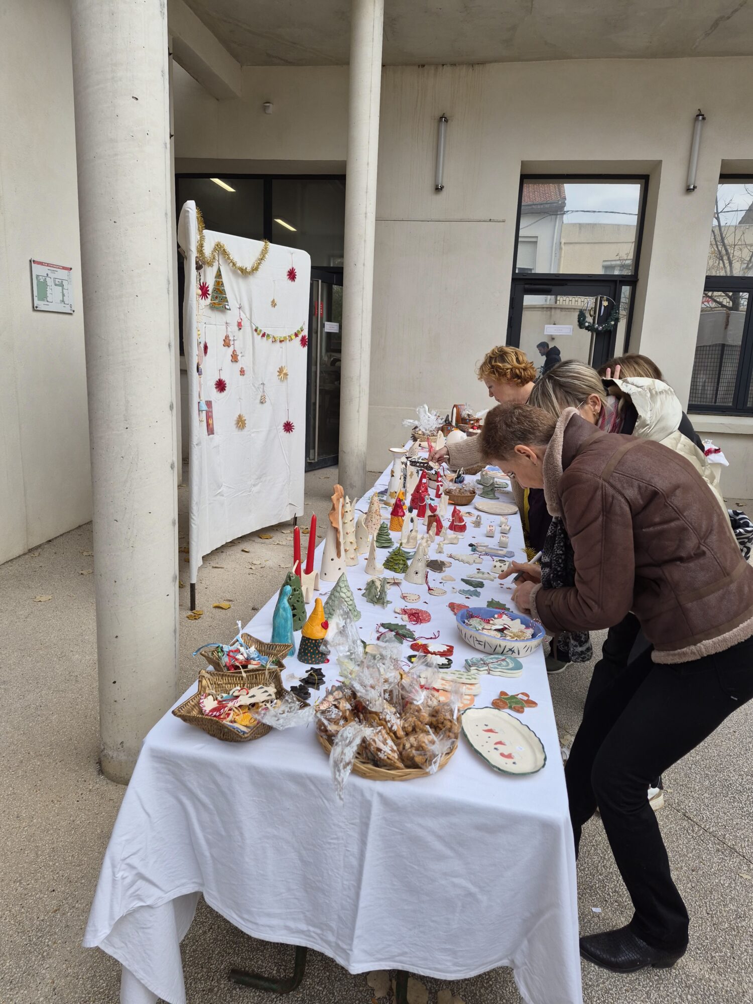 251213_MARCHE_NOEL_MAISON_LOISIRS_CREATIFS_DECOIN (2)