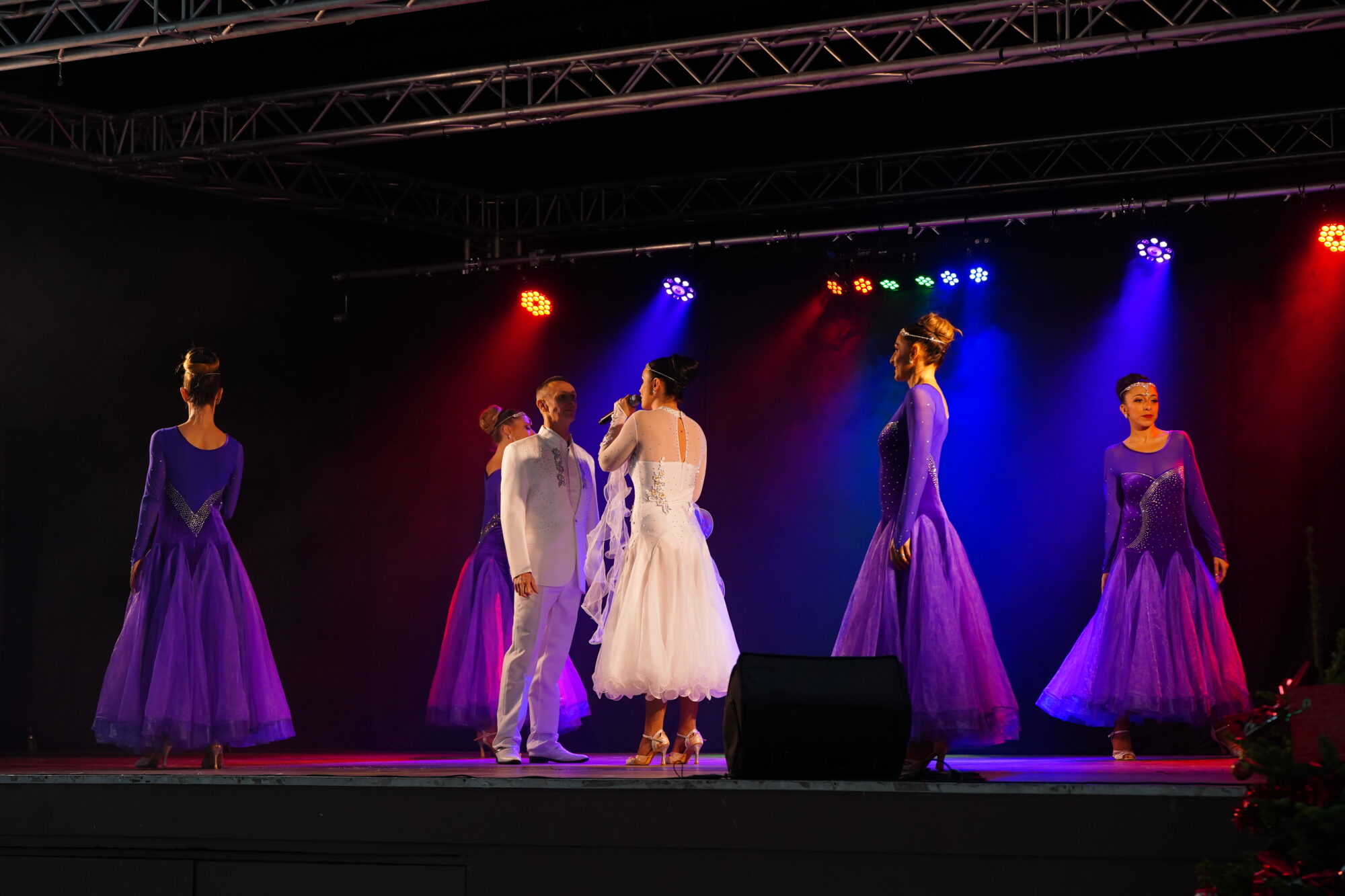 251215_GOUTER_SPECTACLE_CCAS_AGENT_DELEMOTTE (30)