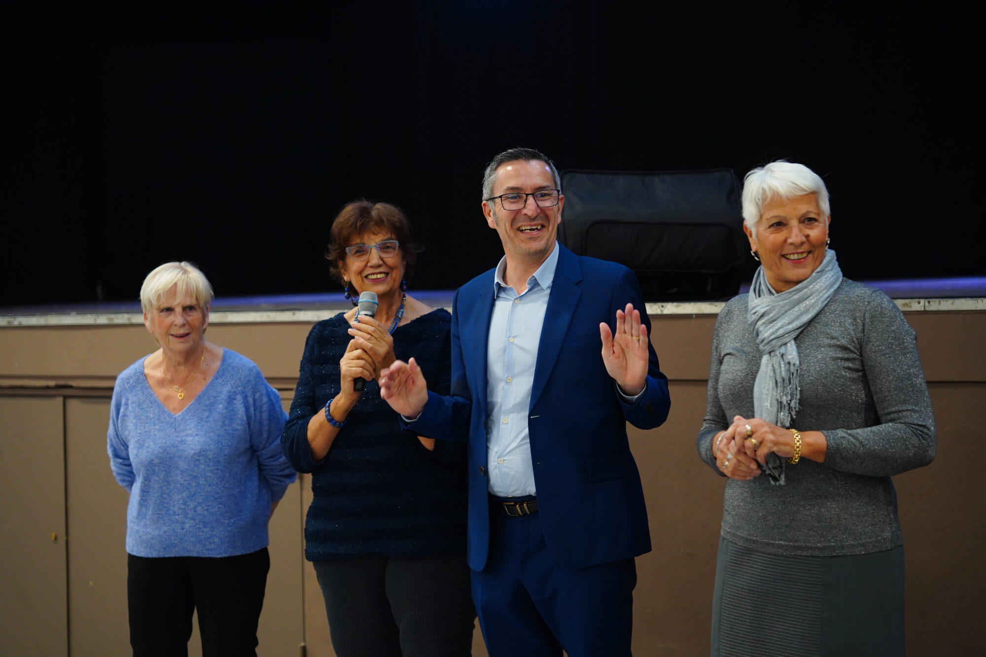 251215_GOUTER_SPECTACLE_CCAS_AGENT_DELEMOTTE (5)