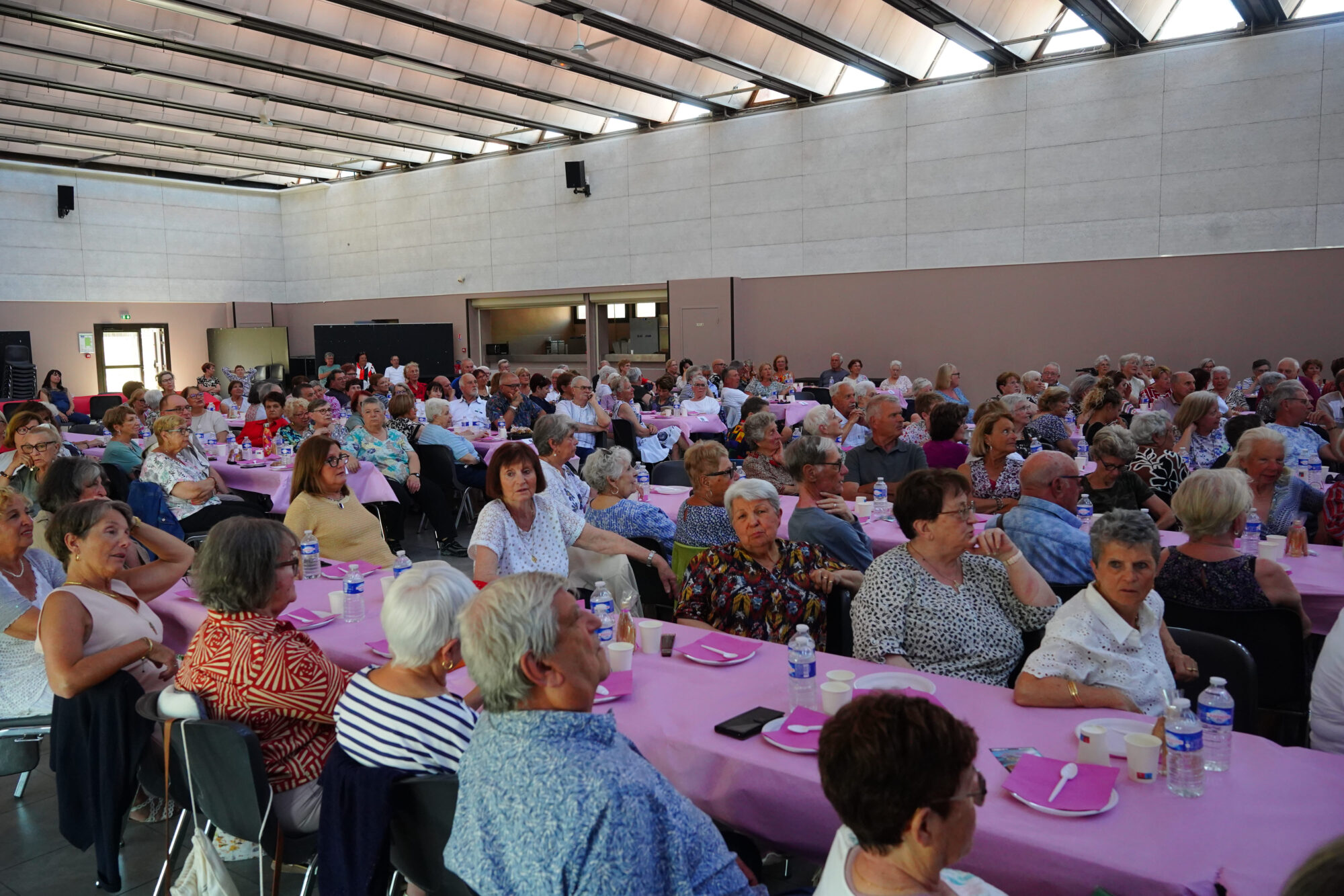 260521_GOUTER_SPECTACLE_CARREFOUR_AMITIE_FETE_MERES_DELEMOTTE (15)