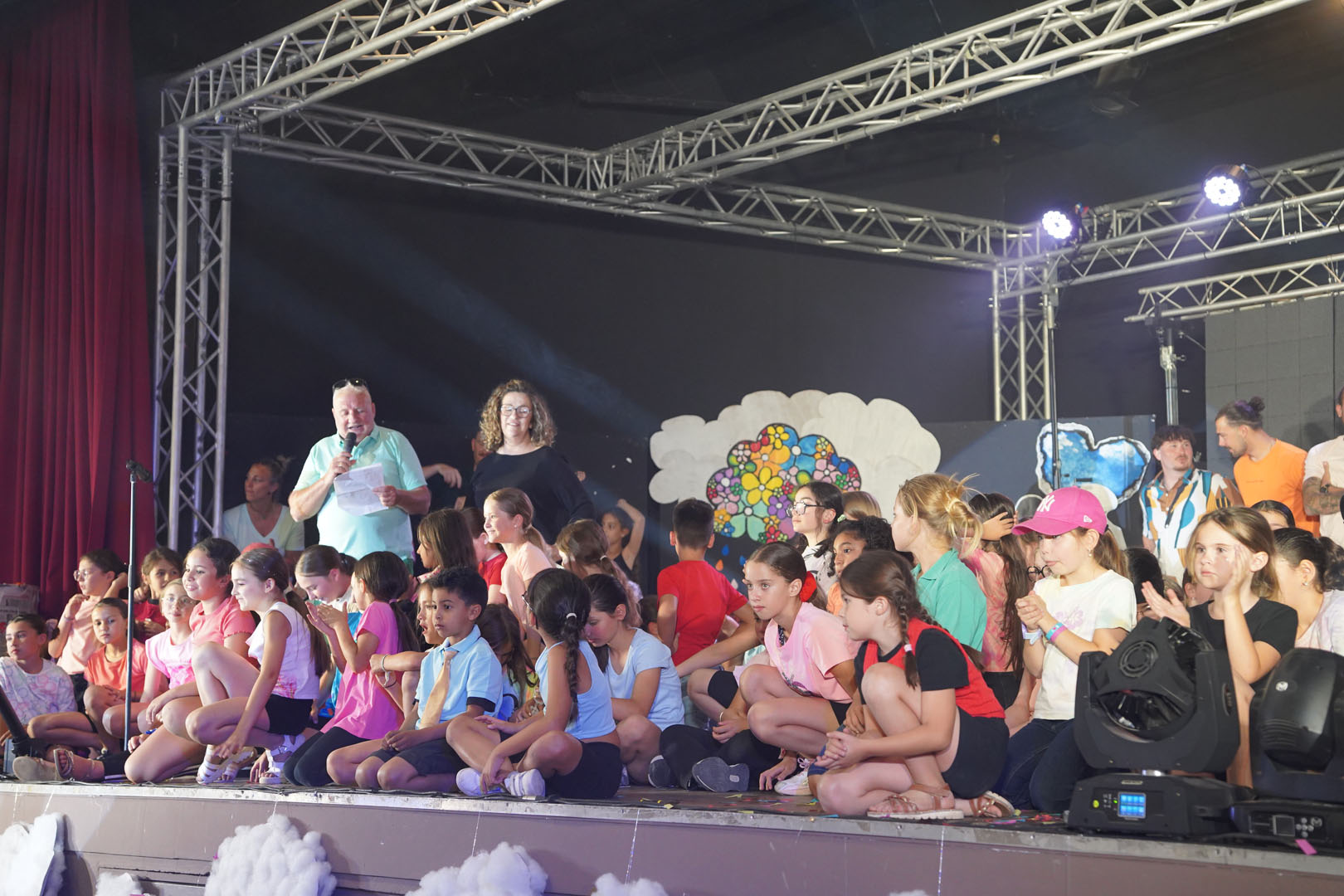 260605_INSTANT_FAMILLES_SPECTACLE_PAGNOL_LAVANDINS_SALLE_DE_L_AIRE_AL (95)