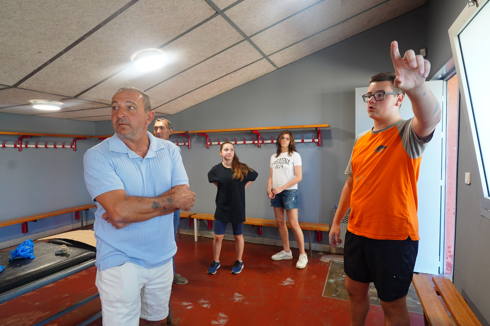 260708_CHANTIER_JEUNE_AGENT_STADE_RUGBY_VESTIAIRE_DELEMOTTE (2)