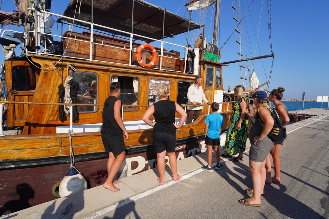 260709_ARRIVEE_BATEAU_AGENT_PIRATE_DELEMOTTE (24) - Grande