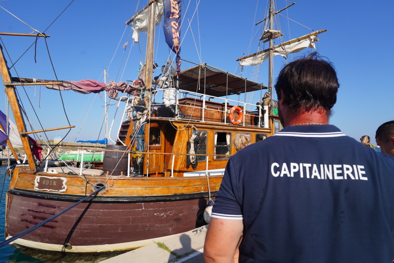 260709_ARRIVEE_BATEAU_AGENT_PIRATE_DELEMOTTE (30) - Grande