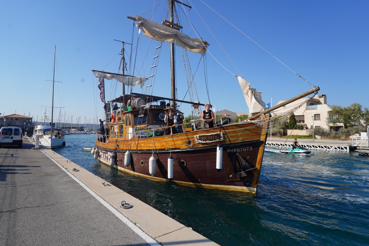260709_ARRIVEE_BATEAU_AGENT_PIRATE_DELEMOTTE (4) - Grande