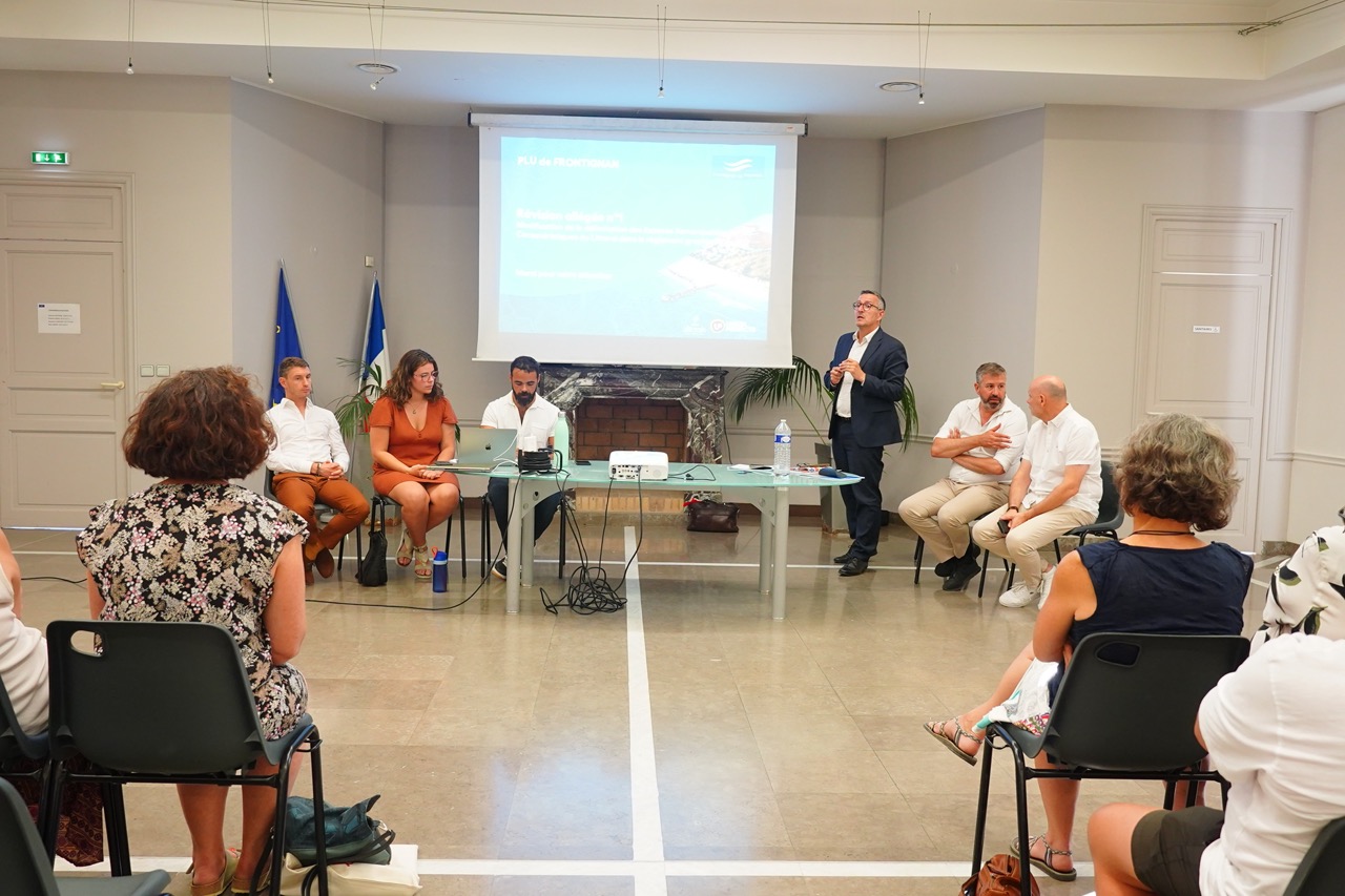 260710_REUNION_PLU_PLAGE_ELU_DELEMOTTE (10) - Grande