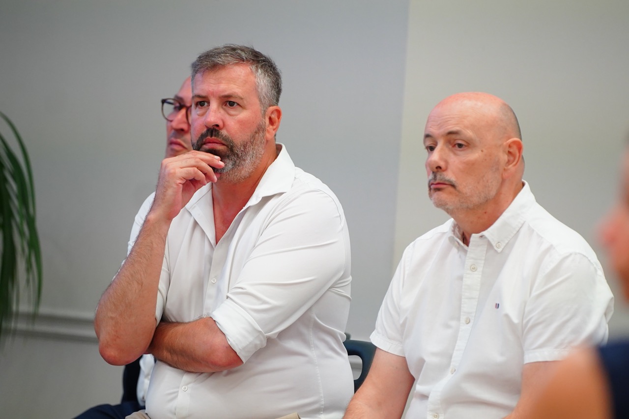 260710_REUNION_PLU_PLAGE_ELU_DELEMOTTE (13) - Grande