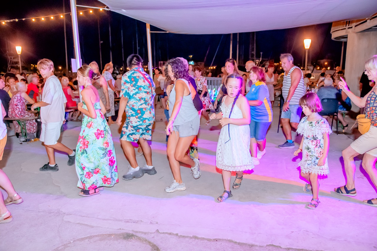 14-08_26_FETE_DU_PORT_FRONTIGNAN_MOLINA-27 – Grande