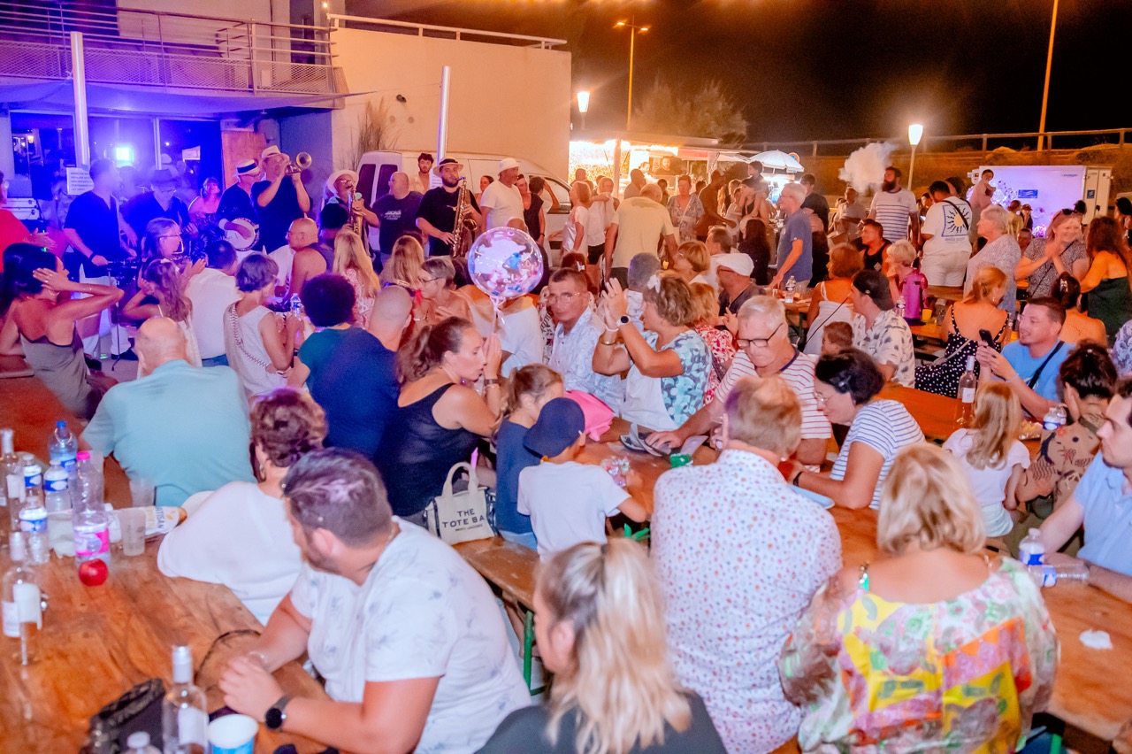 14-08_26_FETE_DU_PORT_FRONTIGNAN_MOLINA-41 – Grande
