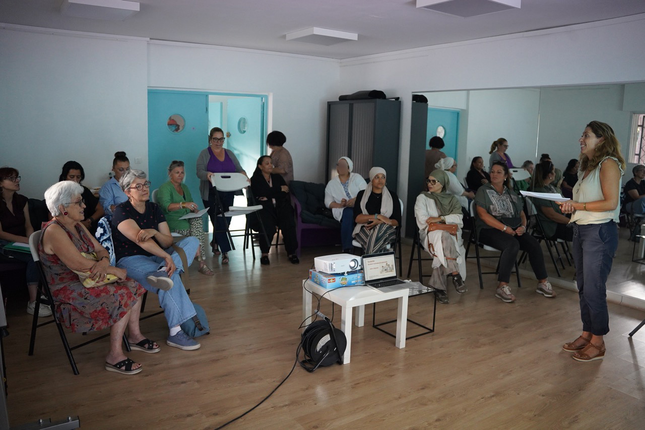 260909_CONFERENCE-DEBAT-ADOS-KIFO-TRIGANO1 - Grande-ok
